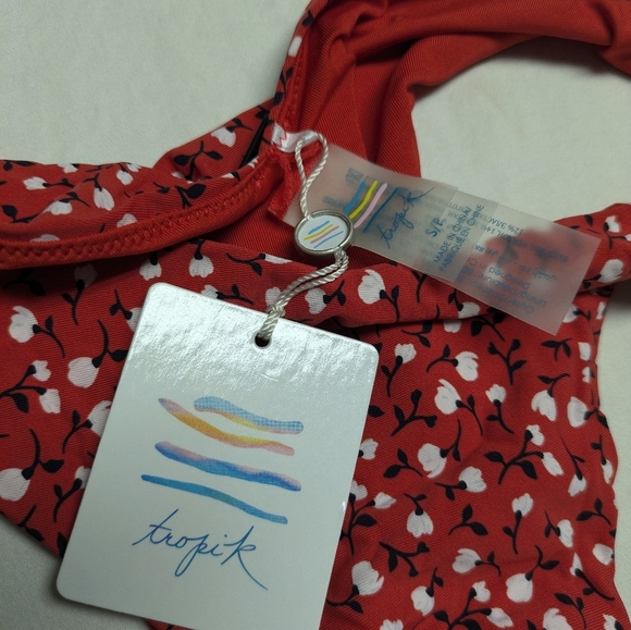 Tropik Cheeky High Leg Bottoms & Skinny Dip Strappy Bikini Top Size S NWT - Picture 5 of 11